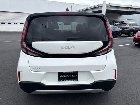 Certified 2025 Kia Soul LX FWD image 7