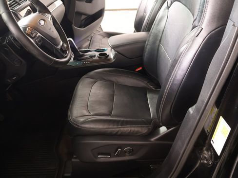 Used 2016 Ford Explorer Limited w/ Equipment Group 301A FWD image 12