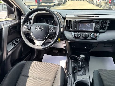Used 2018 Toyota RAV4 LE w/ All Weather Liner Package AWD/4WD image 9