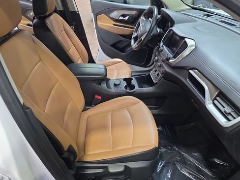 Used 2020 GMC Terrain SLT FWD image 11