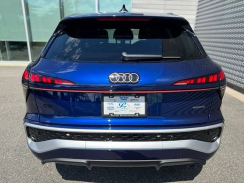 New 2026 Audi Q3 quattro 2.0T AWD/4WD image 1