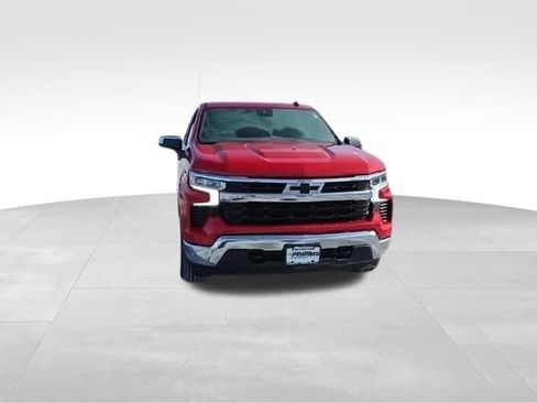 Used 2023 Chevrolet Silverado 1500 LT image 3