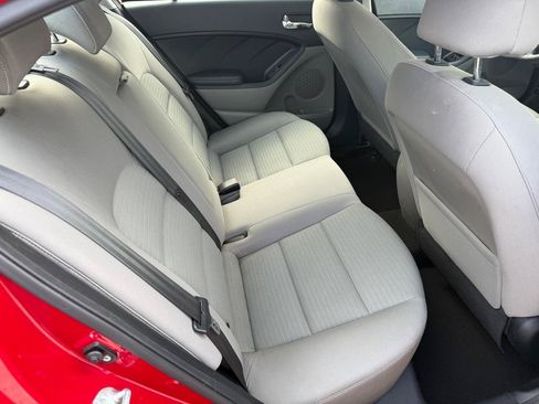 Used 2014 Kia Forte LX w/ Popular Package FWD image 11