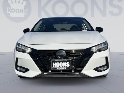 Used 2022 Nissan Sentra SR w/ Midnight Edition FWD image 11