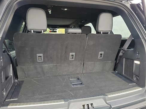 Used 2024 Lincoln Navigator Reserve image 15