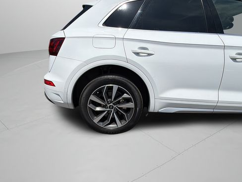 Used 2021 Audi Q5 2.0T Premium AWD/4WD image 34