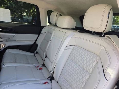 New 2026 Lincoln Nautilus Black Label AWD/4WD image 10