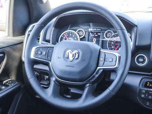 New 2026 RAM 1500 Big Horn AWD/4WD image 18