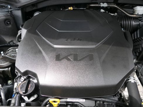 Used 2025 Kia Telluride S AWD/4WD image 31