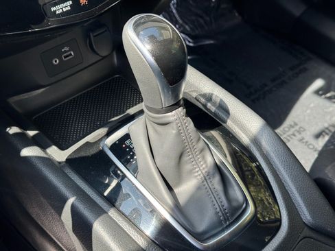 Used 2020 Nissan Rogue Sport S w/ Appearance Package FWD image 26