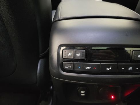 Used 2020 Hyundai Palisade Limited image 22