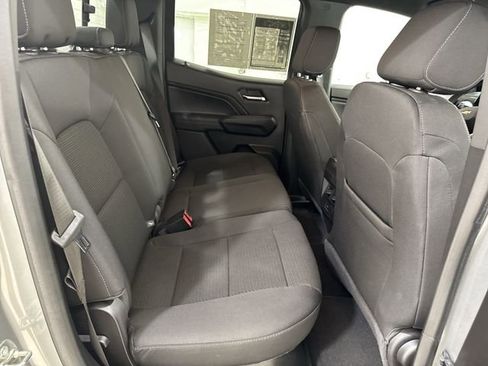 Used 2024 Chevrolet Colorado LT w/ LT Convenience Package II RWD image 27