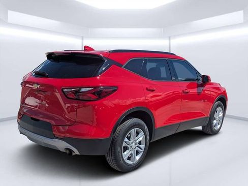 Used 2020 Chevrolet Blazer LT FWD image 3