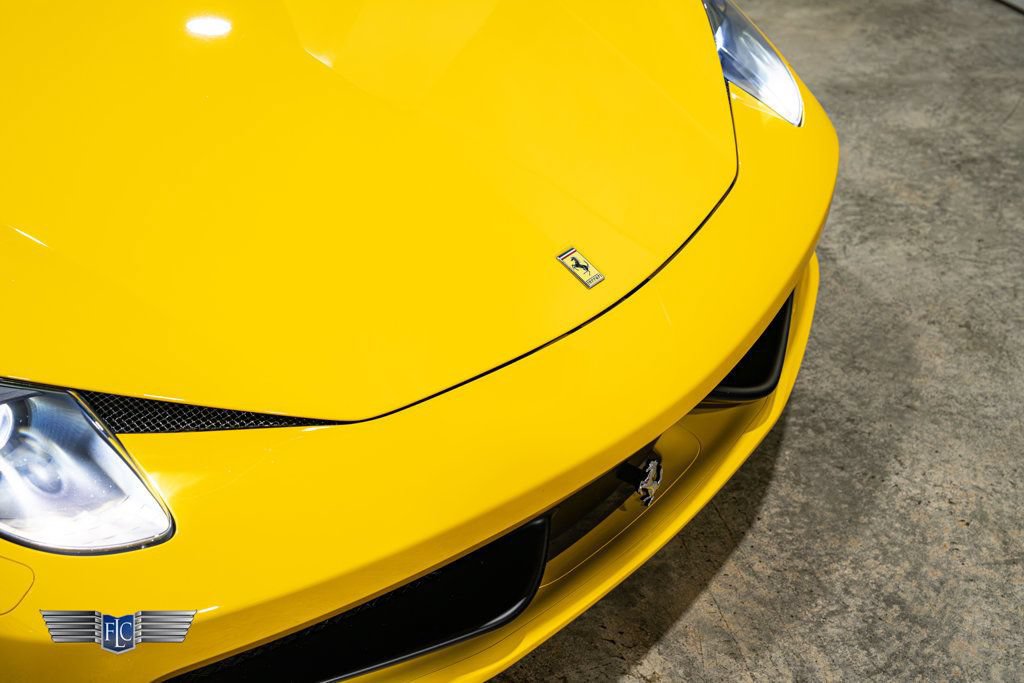 Used 2015 Ferrari 458 Spider RWD image 7
