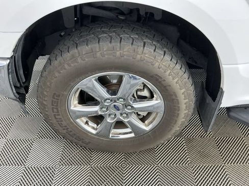 Used 2018 Ford F150 XLT w/ Equipment Group 302A Luxury AWD/4WD image 7