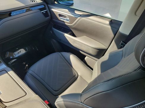 New 2026 INFINITI QX80 Luxe w/ Exterior Package image 14