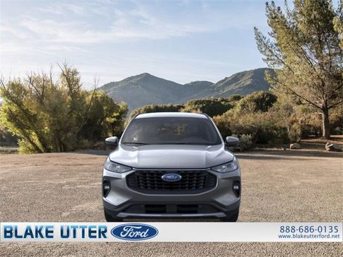 New 2026 Ford Escape SE image 6