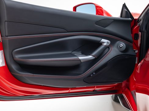 Certified 2020 Ferrari F8 Tributo image 28