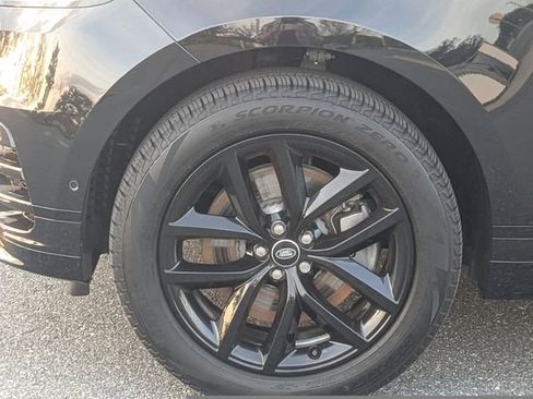 Used 2026 Land Rover Range Rover Velar Dynamic SE image 12