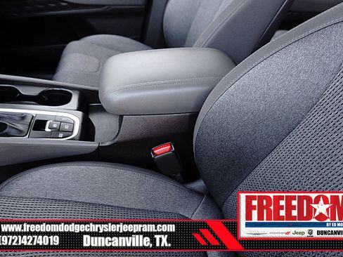 Used 2020 Hyundai Santa Fe SEL image 34