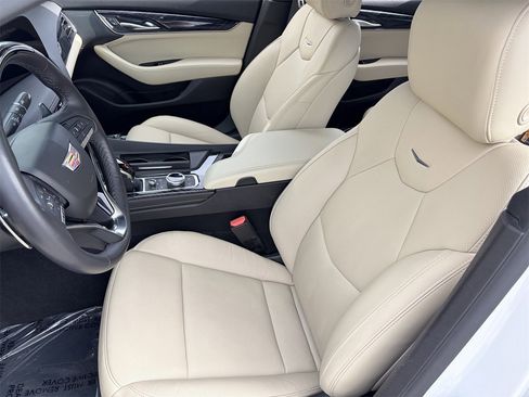 Certified 2025 Cadillac CT5 Premium Luxury image 21