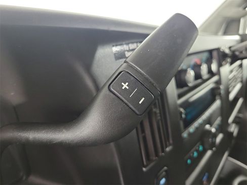 Used 2018 GMC Savana 2500 w/ Driver Convenience Package image 24