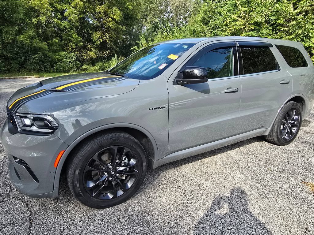 Used 2023 Dodge Durango R/T AWD/4WD image 2