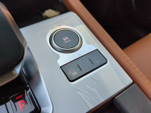 New 2026 Jaguar F-PACE R-Dynamic S image 29