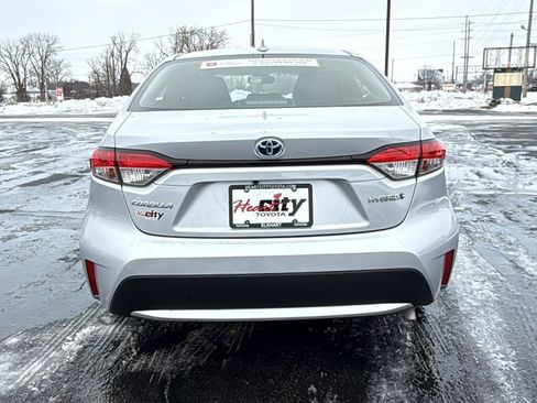 Certified 2022 Toyota Corolla LE image 6