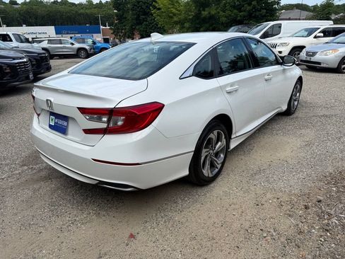 Used 2020 Honda Accord EX image 7