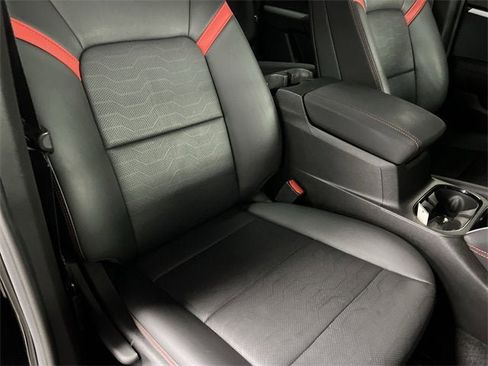 Certified 2023 Chevrolet Colorado Z71 w/ Z71 Convenience Package 2 image 27