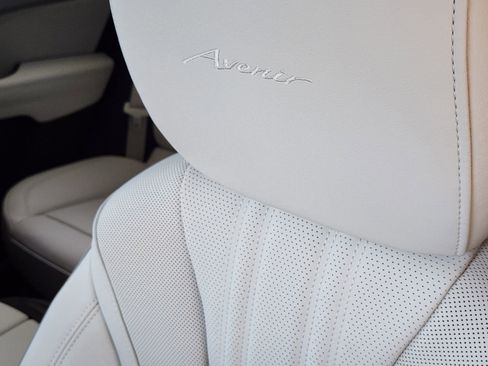 New 2026 Buick Envision Avenir image 16