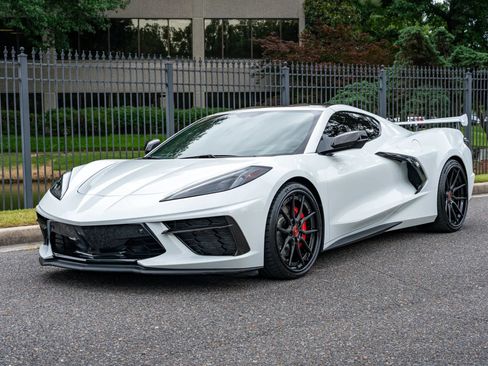 Used 2023 Chevrolet Corvette Stingray Premium Cpe w/ Z51 Performance Package RWD image 28