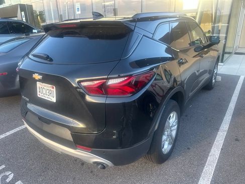 Used 2021 Chevrolet Blazer LT FWD image 3