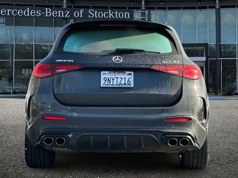 Used 2024 Mercedes-Benz GLC 43 AMG 4MATIC image 5