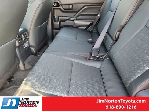 New 2026 Toyota 4Runner TRD Off-Road Premium image 22