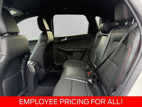 New 2026 Ford Escape ST-Line w/ Cold Weather Package FWD image 15