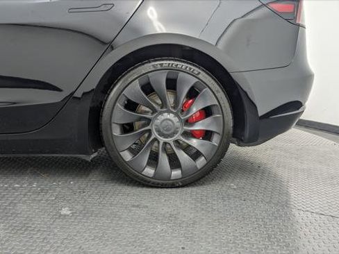 Used 2022 Tesla Model 3 Performance image 31