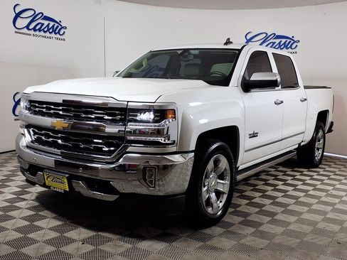 Used 2018 Chevrolet Silverado 1500 LTZ w/ Texas Edition image 6