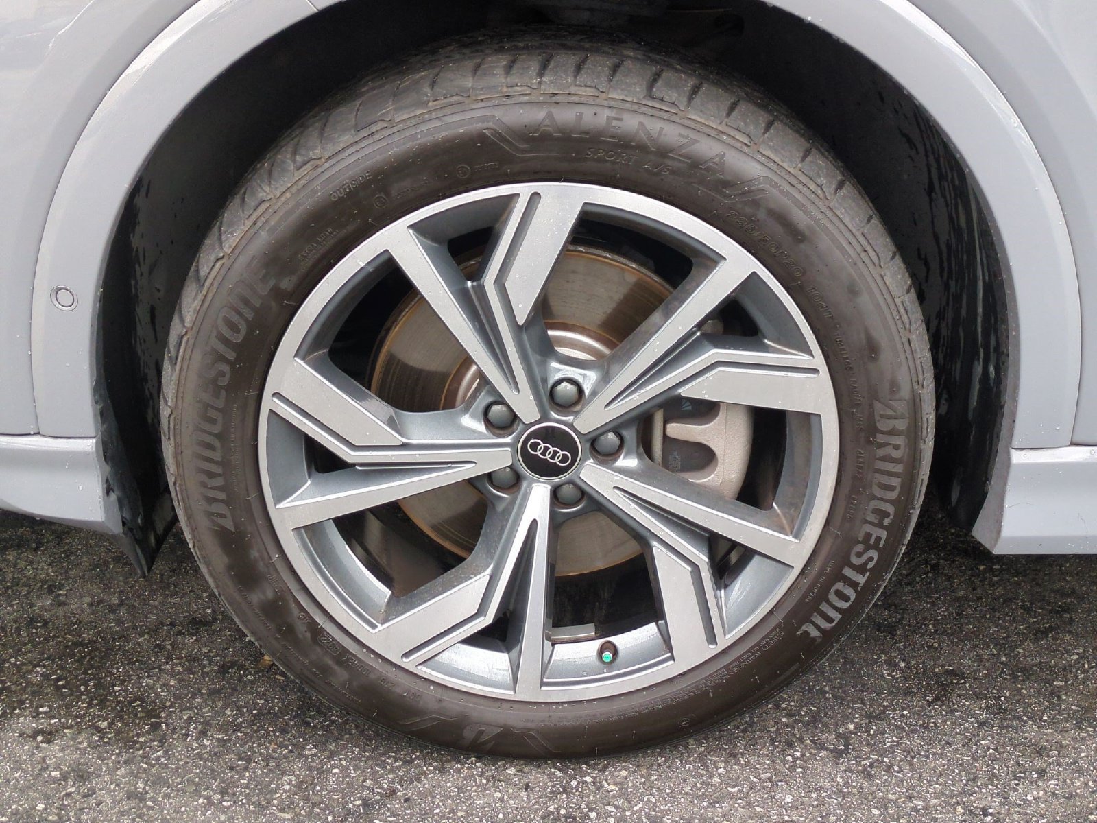 Used 2023 Audi Q4 e-tron Premium Plus w/ Premium Plus AWD/4WD image 27