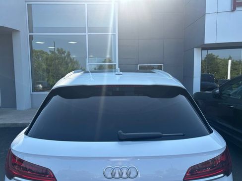 Used 2023 Audi Q5 2.0T Premium Plus w/ Premium Plus Package AWD/4WD image 14