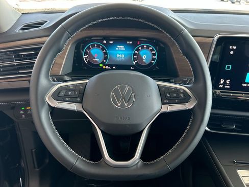 New 2026 Volkswagen Atlas SE image 15