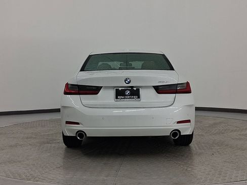 Certified 2024 BMW 330i Sedan w/ Premium Package image 10