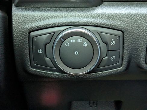 Used 2019 Ford Ranger Lariat w/ Equipment Group 501A Mid image 24