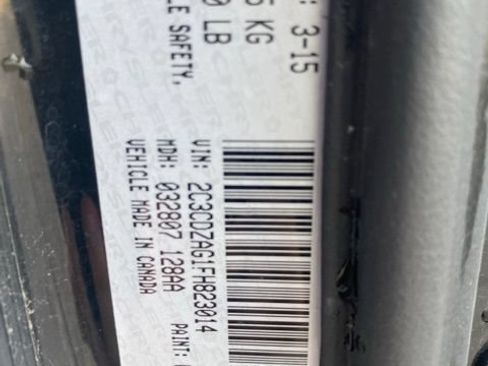 Used 2015 Dodge Challenger SXT RWD image 20