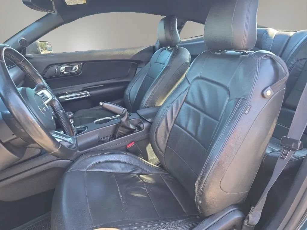 Used 2016 Ford Mustang GT RWD image 15