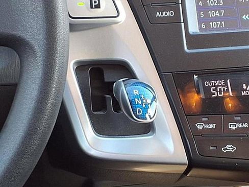 Used 2014 Toyota Prius V Two image 25