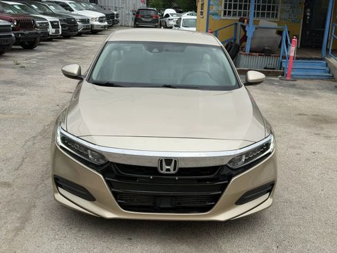 Used 2018 Honda Accord LX image 5
