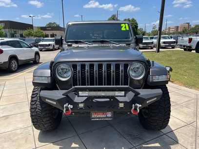 Used 2021 Jeep Gladiator Overland w/ Popular Equipment Package