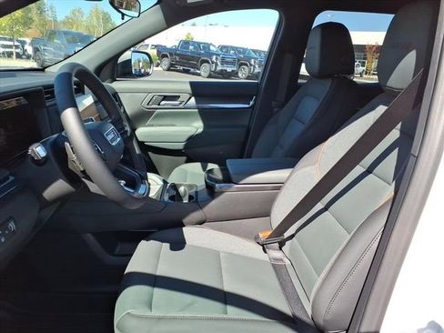 New 2026 GMC Terrain AT4 w/ LPO, Floor Liner Package image 7